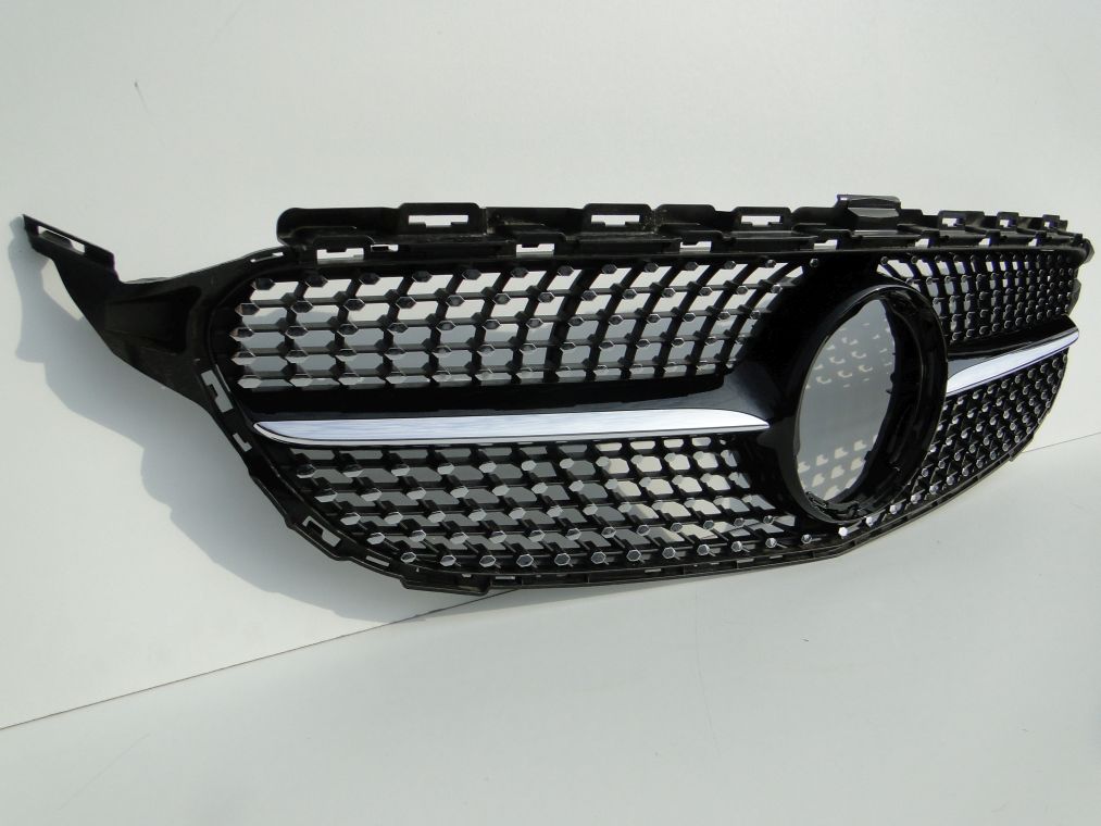 MERCEDES C KLASA W205 PO LIFCIE GRILL ATRAPA BEZ KAMERY - obrazek 4