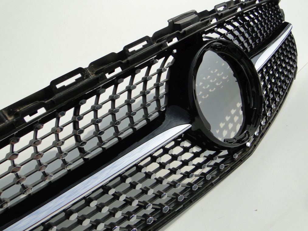 MERCEDES C KLASA W205 PO LIFCIE GRILL ATRAPA BEZ KAMERY - obrazek 5