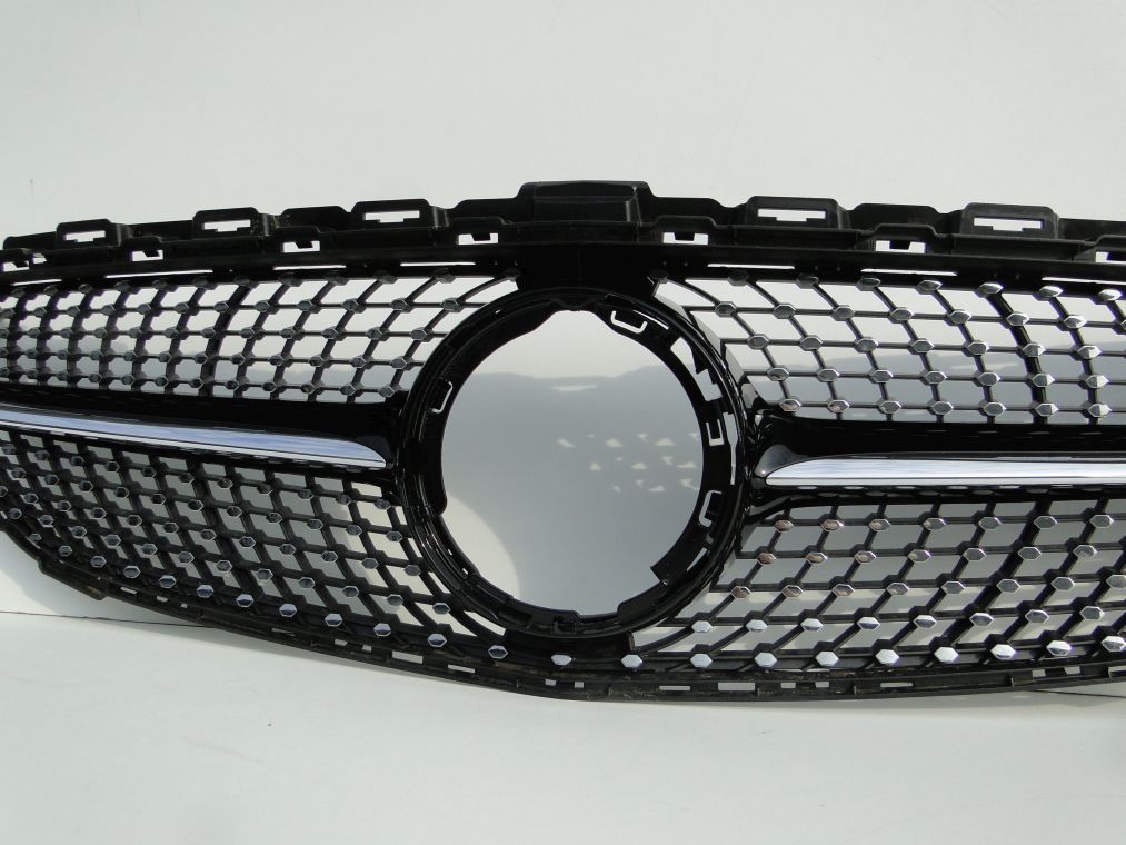 MERCEDES C KLASA W205 PO LIFCIE GRILL ATRAPA BEZ KAMERY - obrazek 6