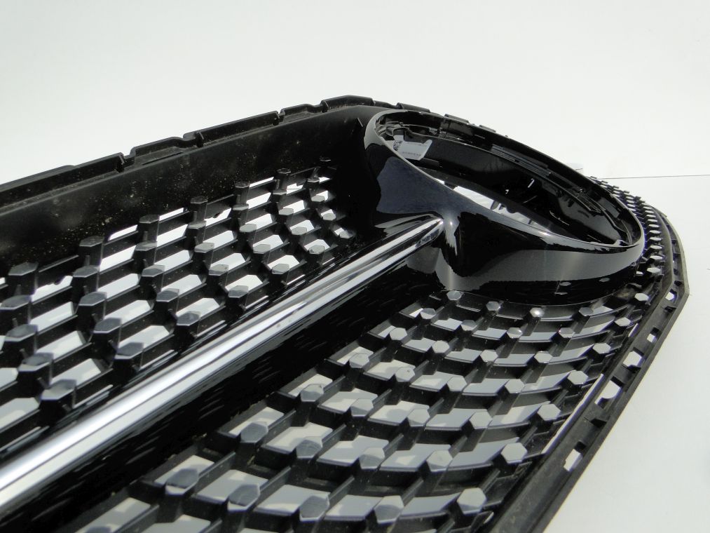 MERCEDES C KLASA W205 PO LIFCIE GRILL ATRAPA BEZ KAMERY - obrazek 11