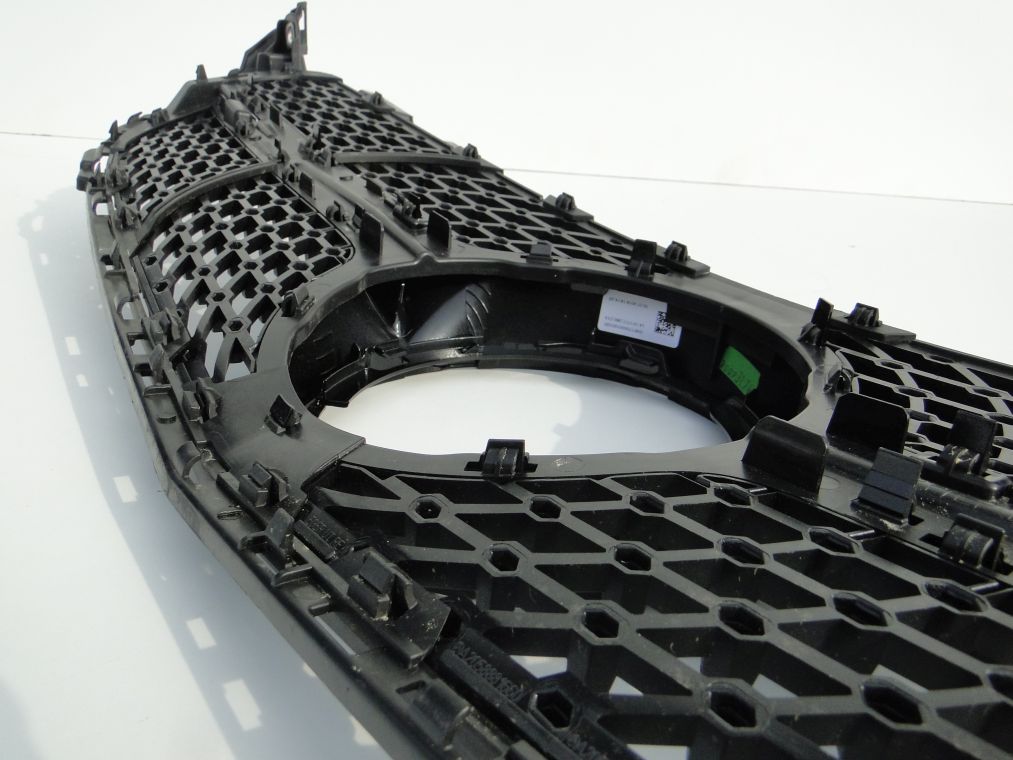 MERCEDES C KLASA W205 PO LIFCIE GRILL ATRAPA BEZ KAMERY - obrazek 12