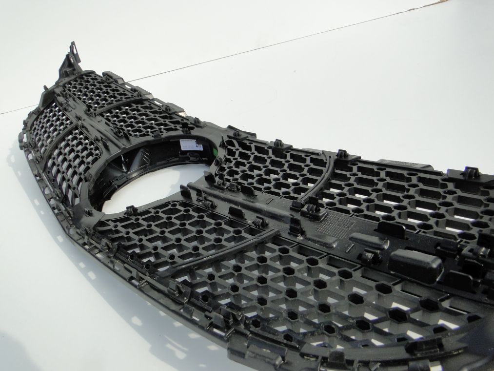 MERCEDES C KLASA W205 PO LIFCIE GRILL ATRAPA BEZ KAMERY - obrazek 14