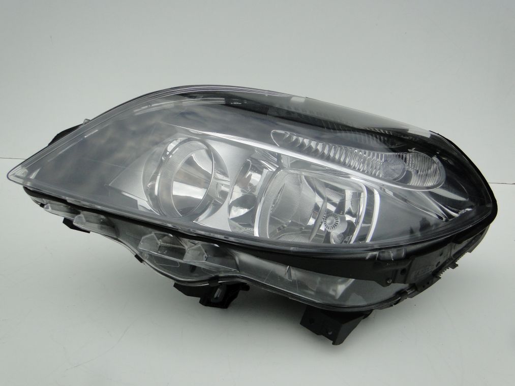 MERCEDES B KLASA W246 LAMPA H7 LEWA SZARY ŚRODEK