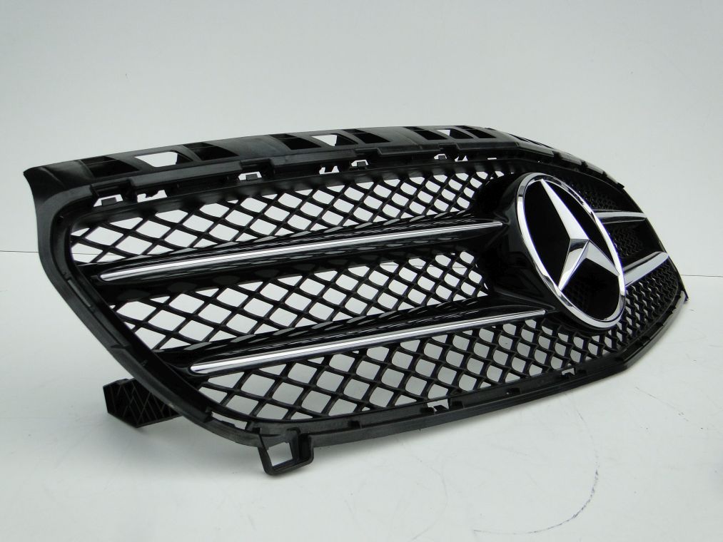 MERCEDES B KLASA W246 GRILL ATRAPA NA DISTRONIK - obrazek 2