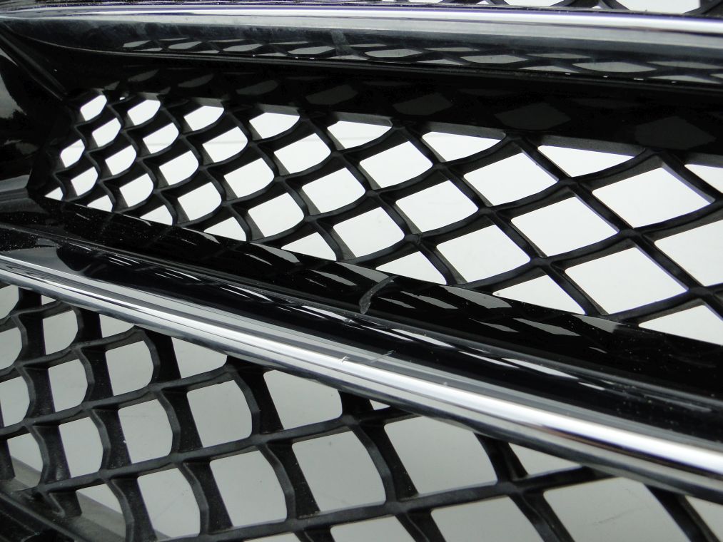 MERCEDES B KLASA W246 GRILL ATRAPA NA DISTRONIK - obrazek 6