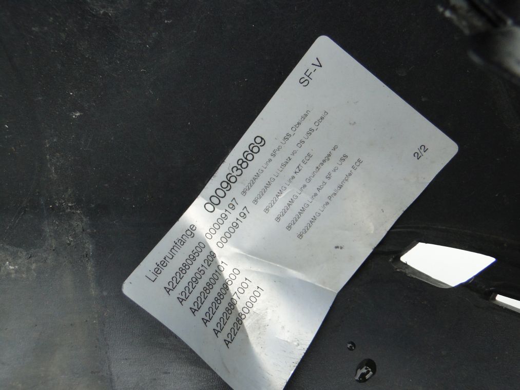 MERCEDES S KLASA W222 PO LIFCIE ZDERZAK AMG PRZEDNI - obrazek 9