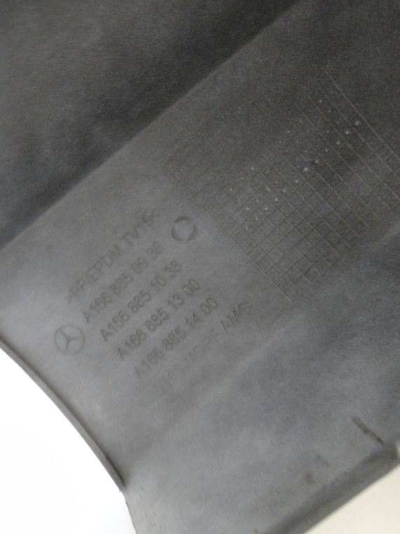 MERCEDES GLE W166 ZDERZAK TYLNY 63 AMG - obrazek 7