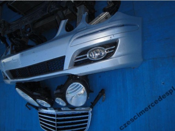 MERCEDES E KLASA W211 MASKA LAMPY ZDERZAK BŁOTNIK - obrazek 2