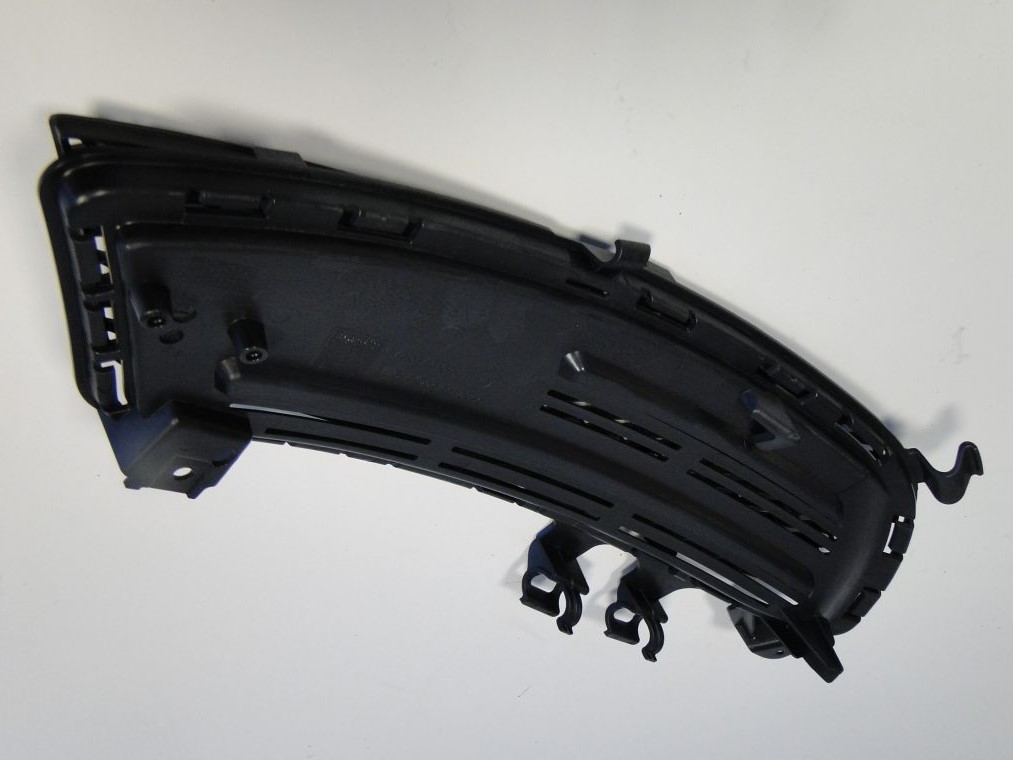 MERCEDES A KLASA W176 ZDERZAK AMG BEZ PTC BEZ SPRYSKIWACZA - obrazek 4