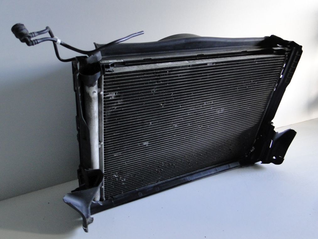 MERCEDES E KLASA W213 KOMPLET CHŁODNIC KLIMA WODA - obrazek 8