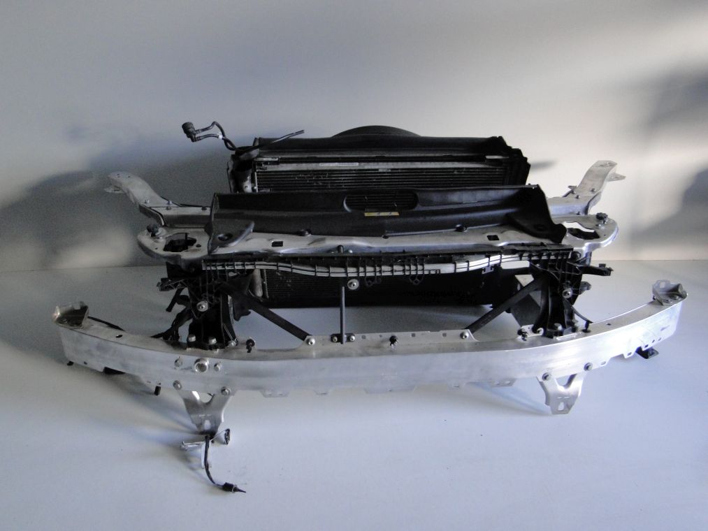 MERCEDES E KLASA W238 PAS PRZEDNI WZMOCNIENIE