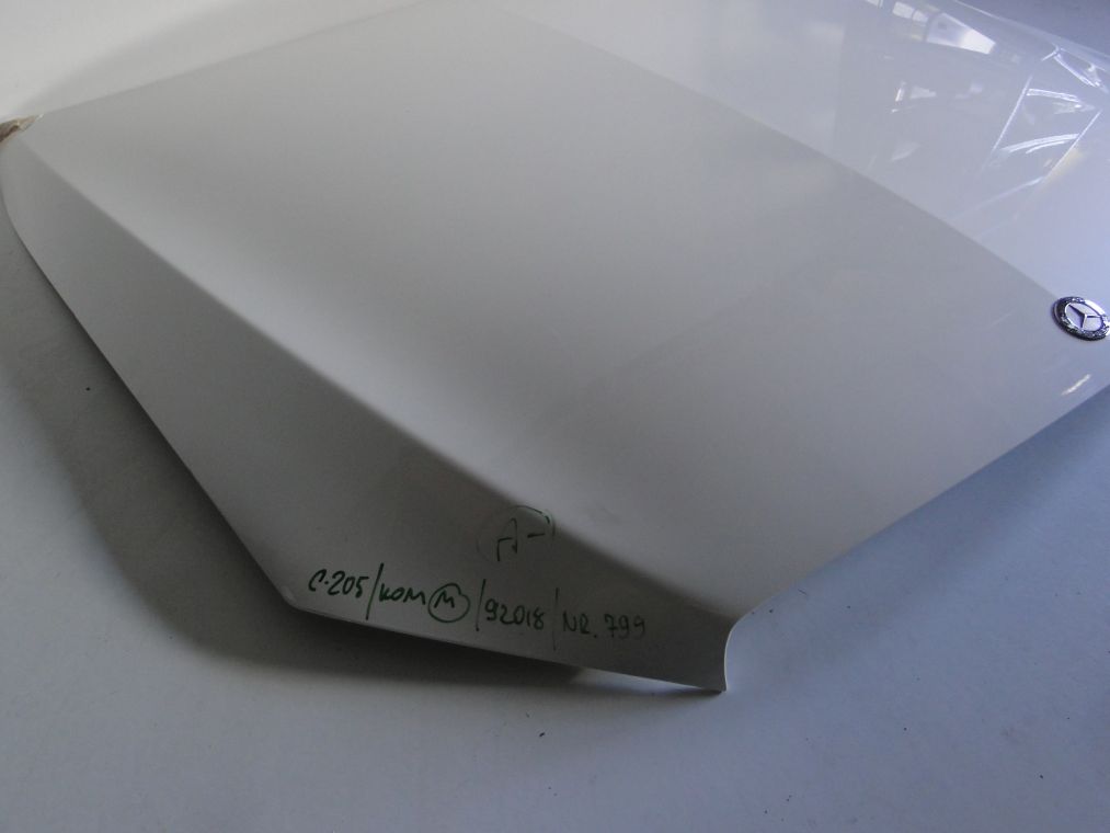 MERCEDES C KLASA W205 MASKA POKRYWA SILNIKA - obrazek 4