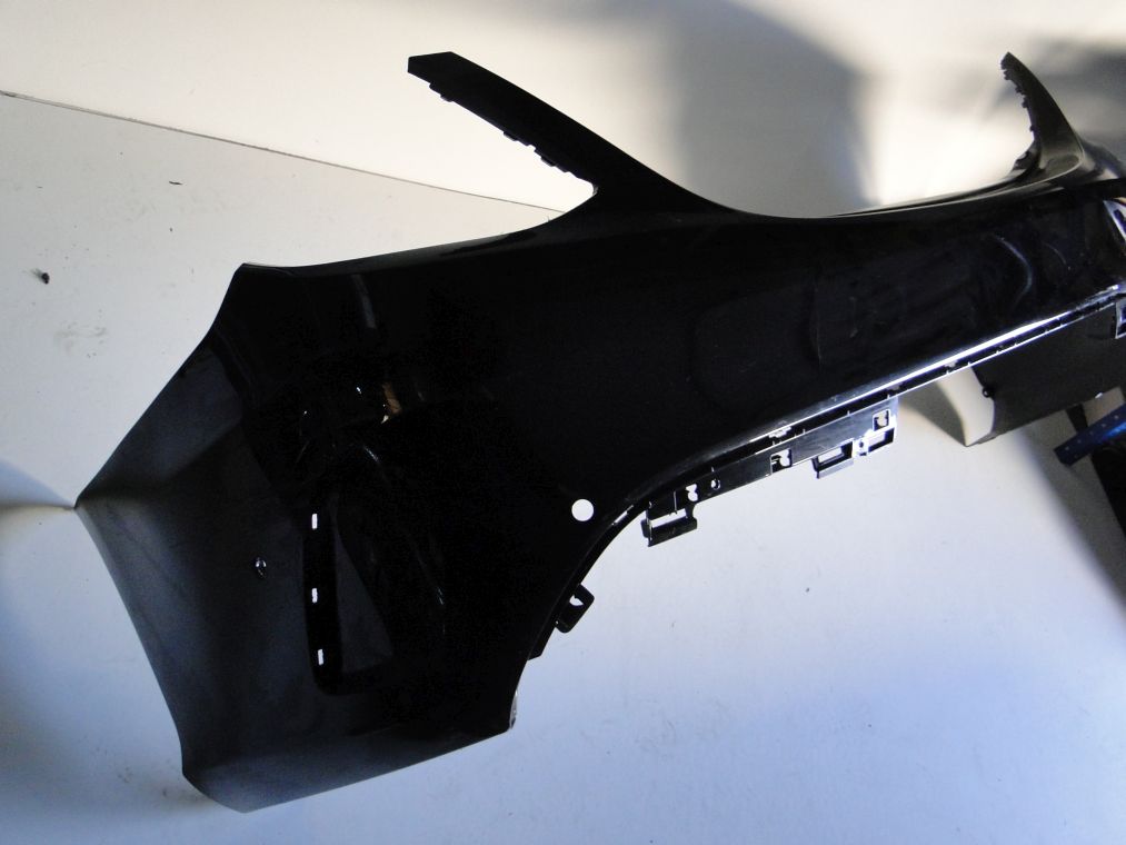 MERCEDES C KLASA W205 ZDERZAK AMG TYLNY - obrazek 12