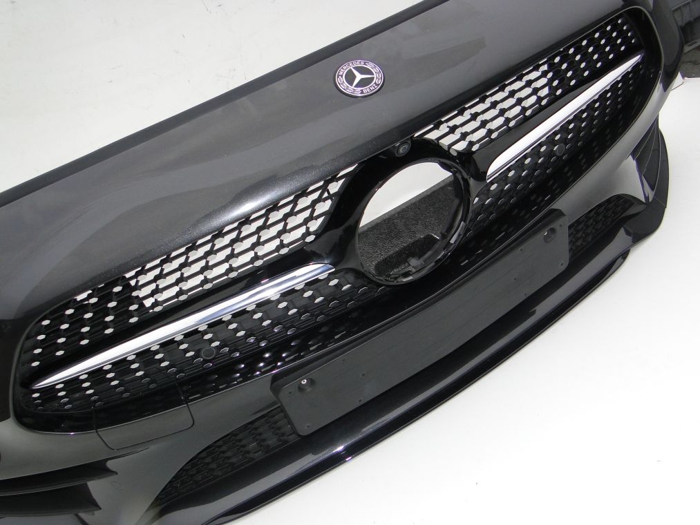 MERCEDES CLS 257 AMG PAKIET GRILL ATRAPA NA KAMERĘ