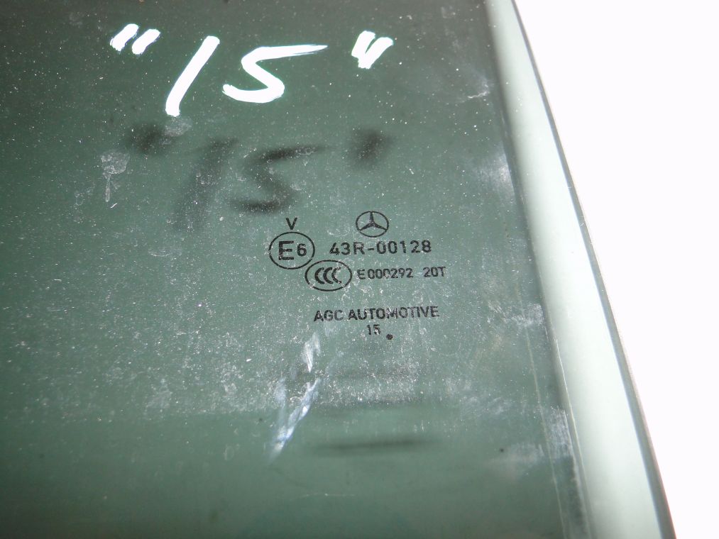 MERCEDES CLA W117 SZYBA W DRZWI LEWE TYŁ 2015 ROK - obrazek 4