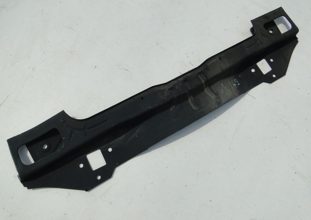MERCEDES A KLASA W169 PAS TYLNY WZMOCNIENIE