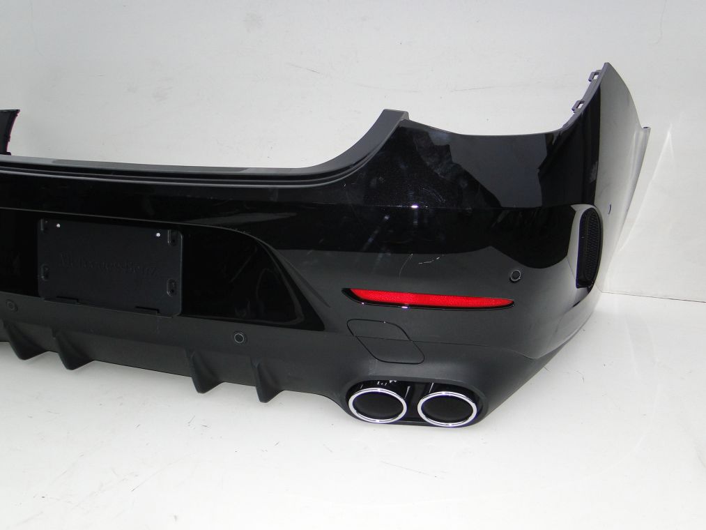 MERCEDES CLS W257 ZDERZAK TYLNY AMG 50 TYŁ 4 MATIC - obrazek 4