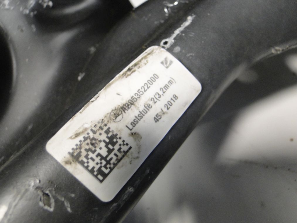 MERCEDES W205 W213 GLC 253 WAHACZ TYŁ GŁÓWNY DOLNY - obrazek 2