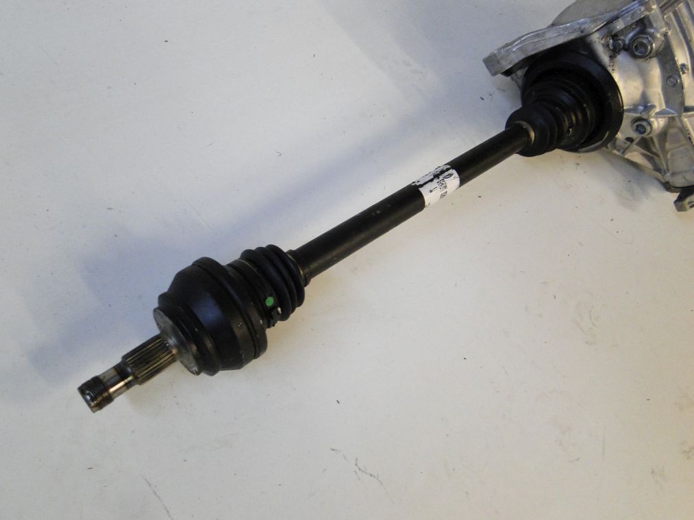 MERCEDES 257 X253 PÓŁOŚ TYLNA PRAWA LEWA PÓŁOŚKA - obrazek 2