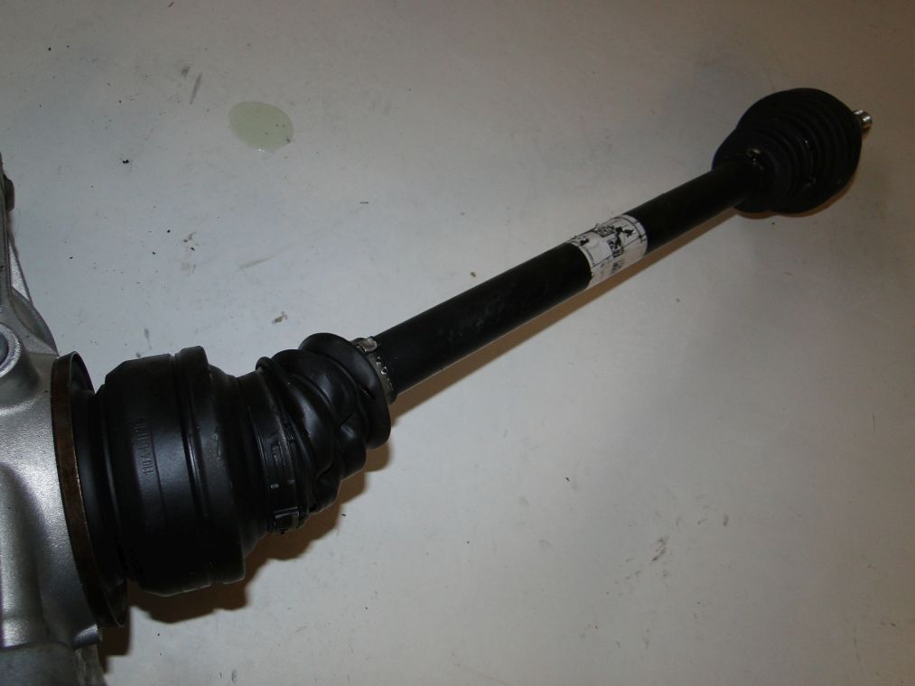 MERCEDES 257 X253 PÓŁOŚ TYLNA PRAWA LEWA PÓŁOŚKA - obrazek 4