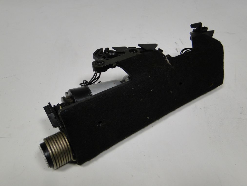 MERCEDES S KLASA W221 SILNICZEK REGULACJI ZAGŁÓWKA - obrazek 7