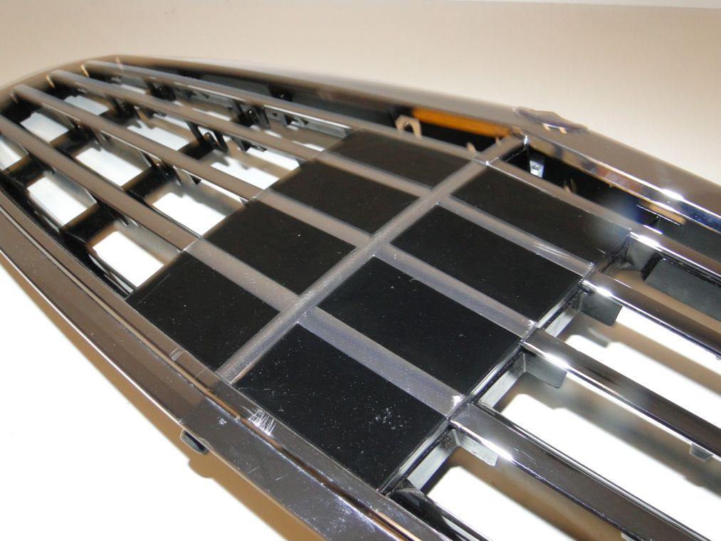 MERCEDES S KLASA W221 GRILL ATRAPA NA DISTRONIK - obrazek 2