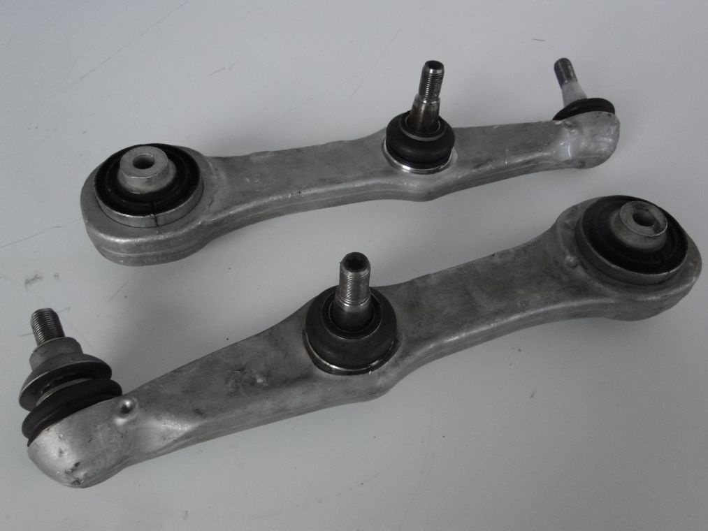 MERCEDES S KLASA W222 WAHACZ DOLNY