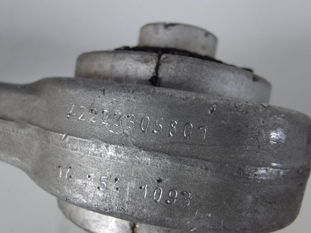 MERCEDES S KLASA W222 WAHACZ DOLNY - obrazek 6