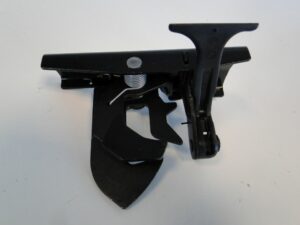 MERCEDES E KLASA 211 AVANTGARDE ZAMEK MASKI RYGIEL