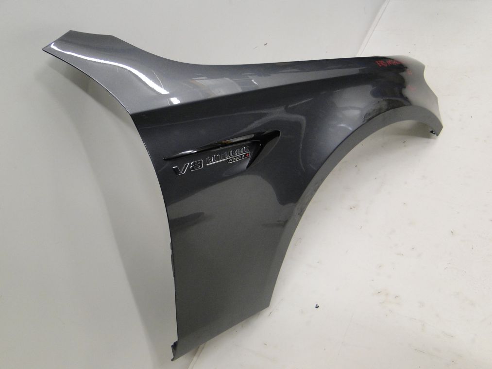 MERCEDES E KLASA W213 63 AMG BŁOTNIK PRAWY PRZEDNI - obrazek 3