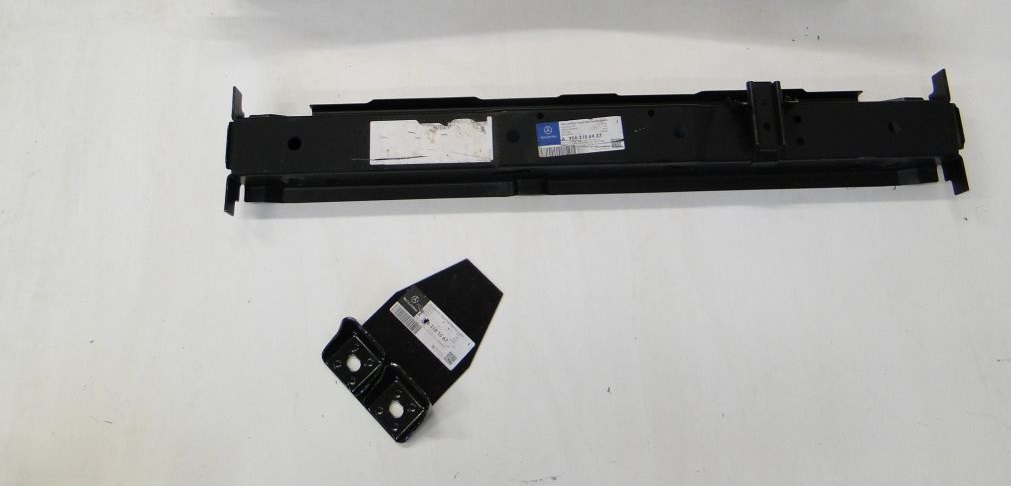 MERCEDES SPRINTER W906 W907 W910 WSPORNIK NADWOZIA