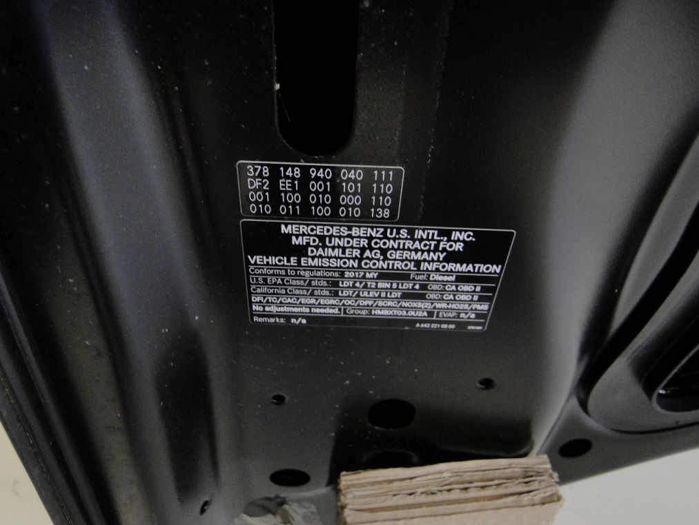 MERCEDES GLS 166 MASKA POKRYWA SILNIKA KOLOR 040 - obrazek 2