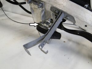 MERCEDES CLS W218 KLAKSON SYGNAŁ NA PASIE