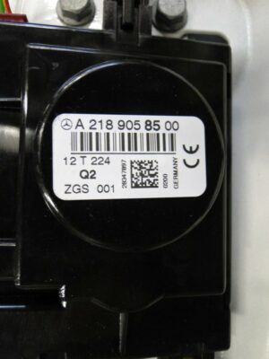 MERCEDES CLS W218 KOMBI WZMACNIACZ ANTENOWY ANTENA