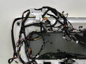 MERCEDES CLS W218 INSTALACJA TYLNEJ KLAPY WIĄZKA