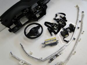 MERCEDES CLS W218 TYLNE PASY BEZPIECZEŃSTWA TYŁ