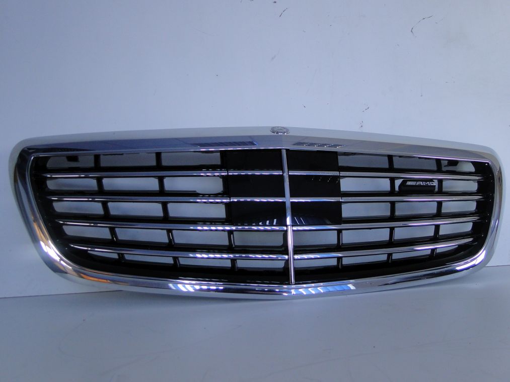 MERCEDES S KLASA W222 63 AMG GRILL ATRAPA AMG DISTRONIK