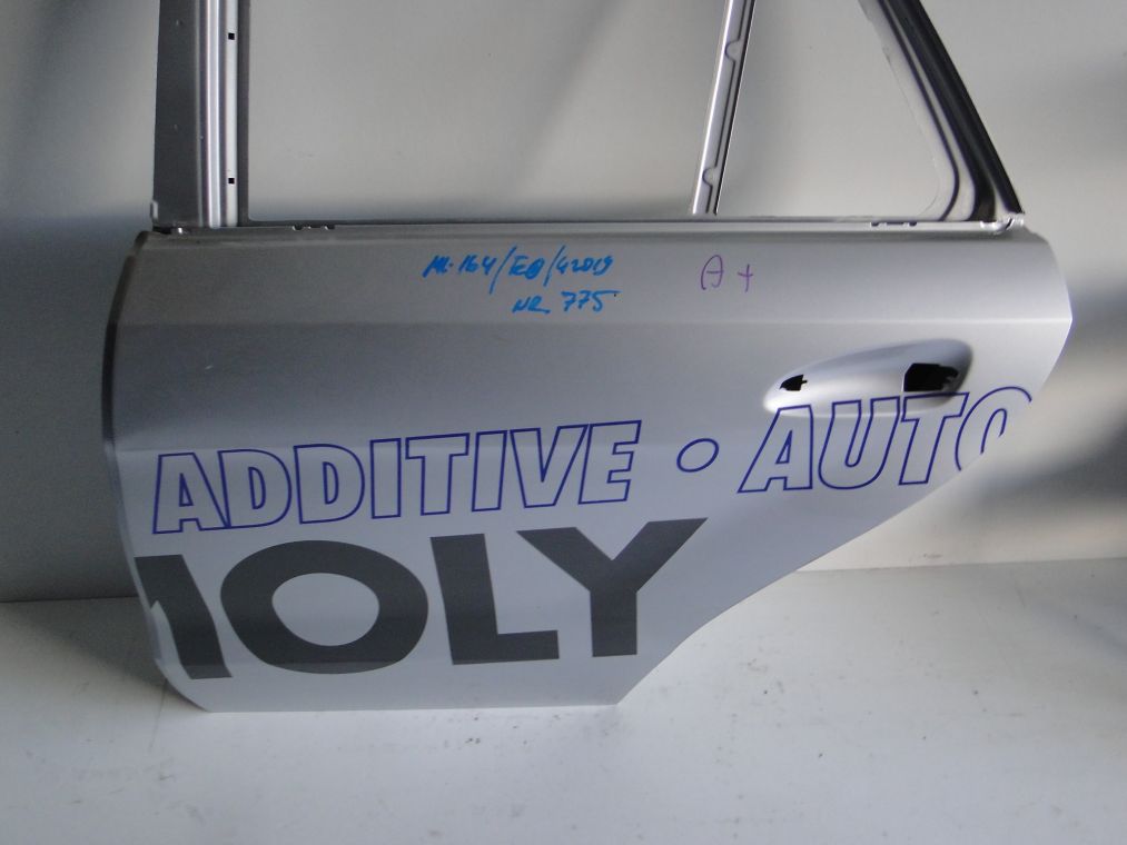 MERCEDES ML W164 DRZWI LEWE TYLNE TYŁ - obrazek 4