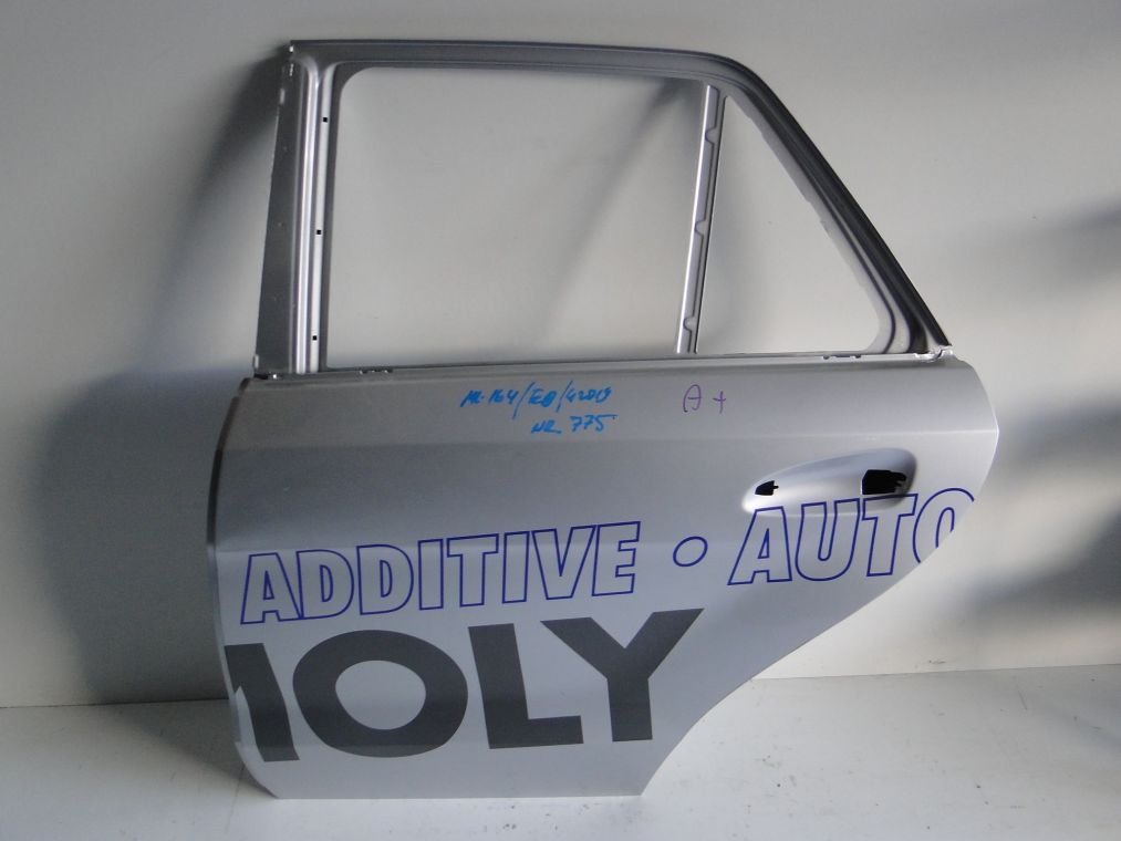 MERCEDES ML W164 DRZWI LEWE TYLNE TYŁ