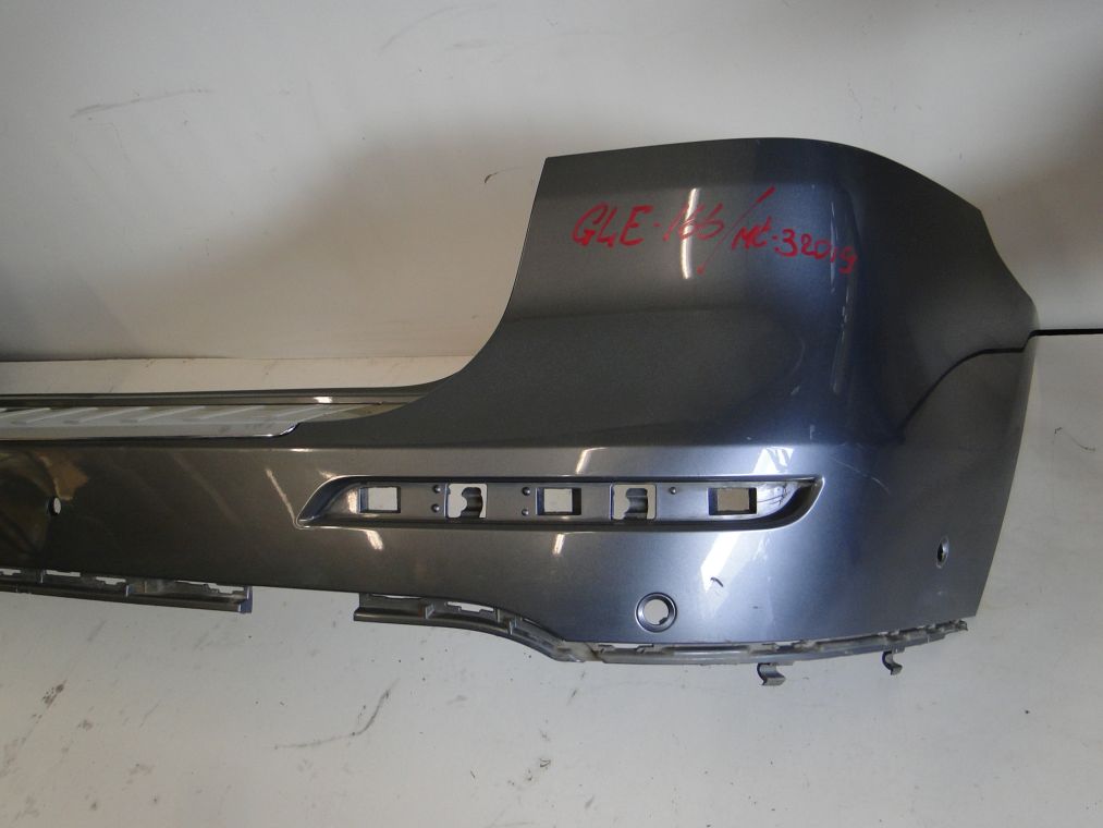 MERCEDES GLE 166 ZDERZAK TYLNY NA PARKTRONIK TYŁ - obrazek 2