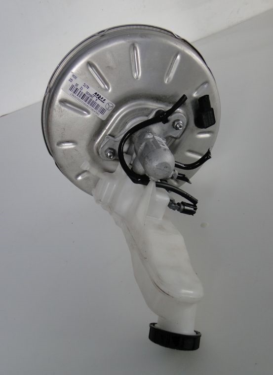 MERCEDES B KLASA W246 SERWO HAMULCA SERWOMECHANIZM - obrazek 3