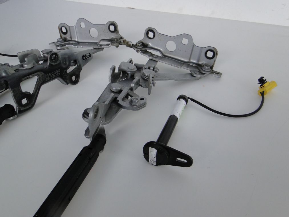 MERCEDES S KLASA W222 W217 ZAWIAS MASKI PRAWY LEWY - obrazek 2