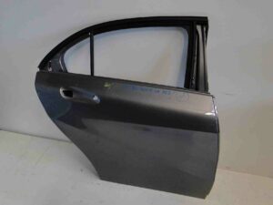 MERCEDES A KLASA W176 DRZWI PRAWE TYLNE 176