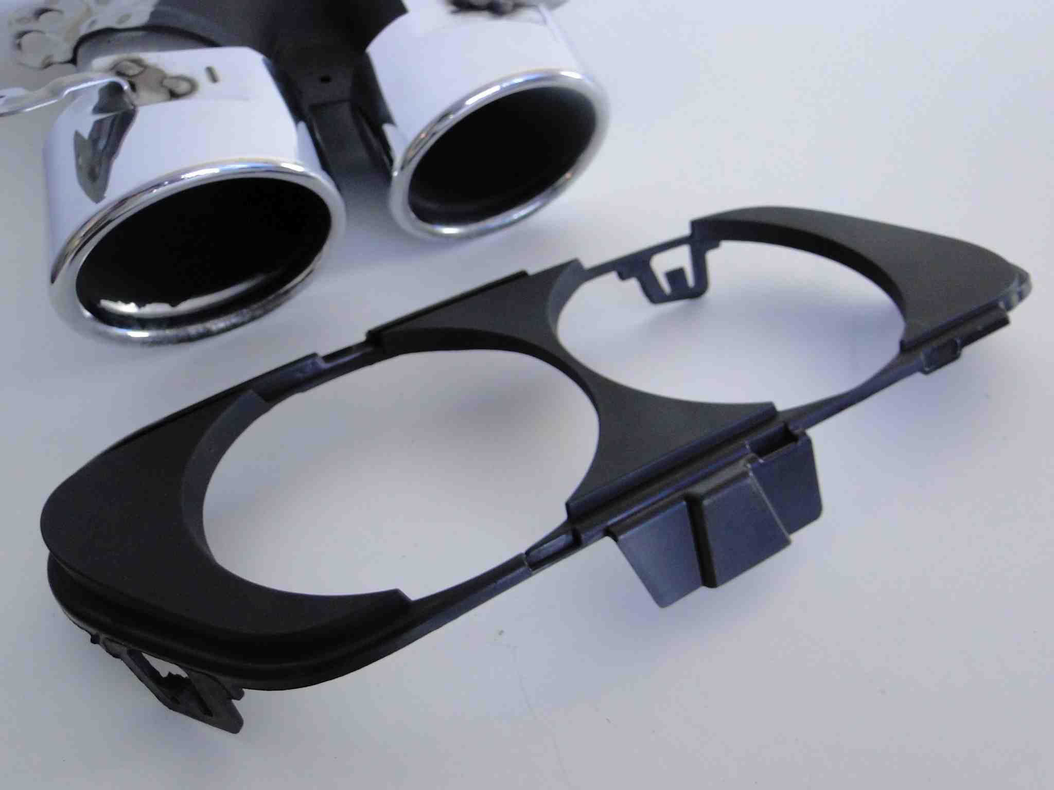 MERCEDES E KLASA W 213 OBUDOWA KOŃCÓWKI WYDECHU - obrazek 3