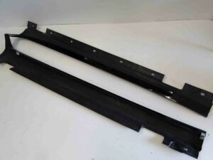 MERCEDES CLS W218 LISTWY PROGOWE LEWA PRAWA