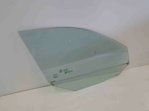 MERCEDES E KLASA W212 SZYBA BOCZNA PRAWA PRZEDNIA