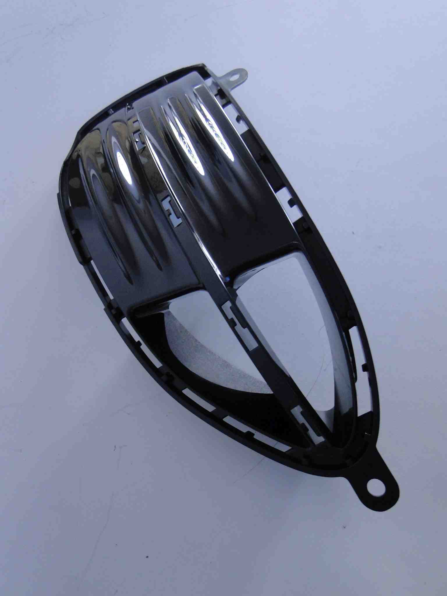 MERCEDES E KLASA W212 LIFT ELEGANCE KRATKA LEWA PRAWA - obrazek 3