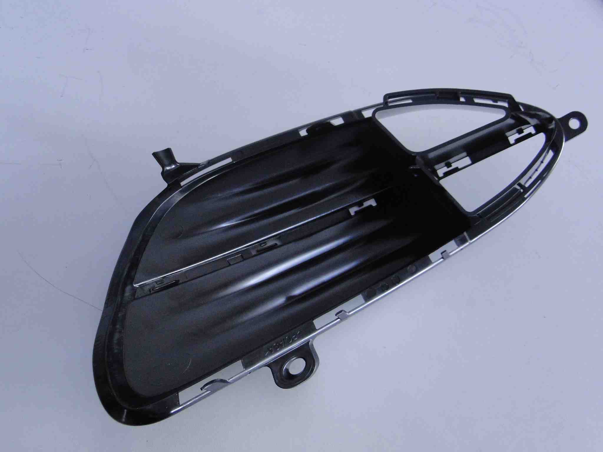 MERCEDES E KLASA W212 LIFT ELEGANCE KRATKA LEWA PRAWA - obrazek 4