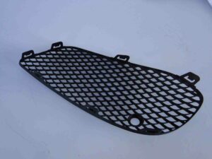 MERCEDES C KLASA W205 AMG OSŁONA KRATKI PTS