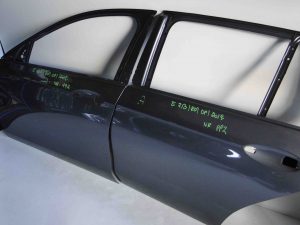 MERCEDES E KLASA W213 KOMBI DRZWI LEWE TYLNE